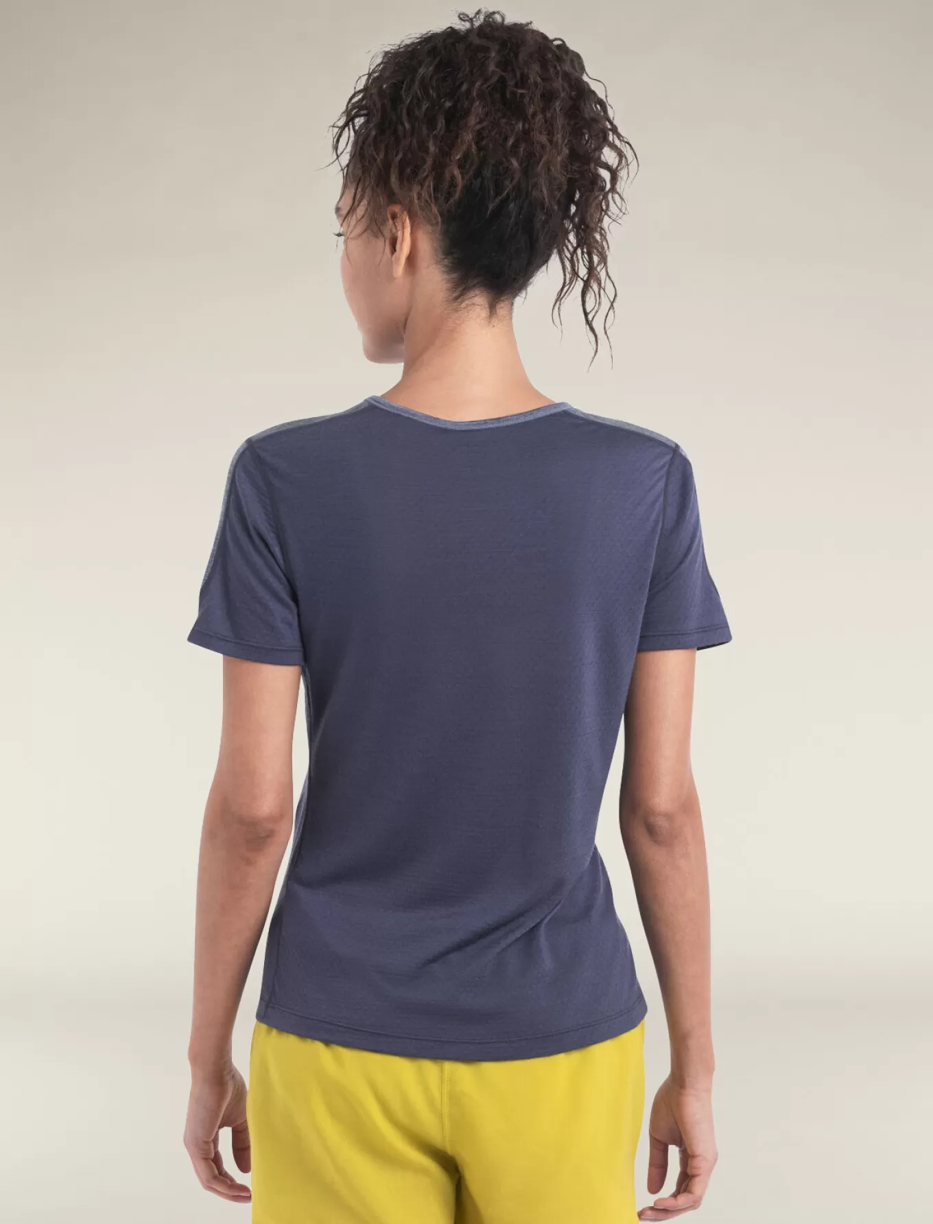 Store Icebreaker 125 ZoneKnit™ Merino Blend Energy Wind T-Shirt Damen Graphite/GraphiteHeather