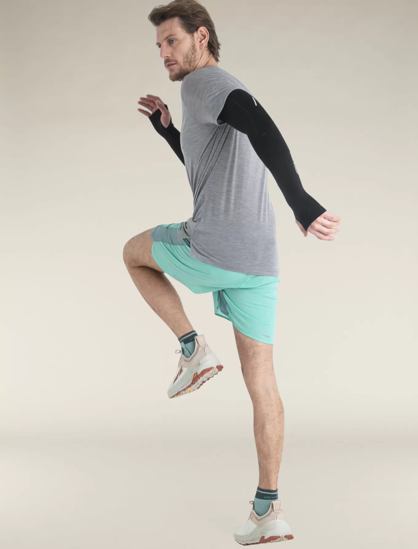 Clearance Icebreaker 200 ZoneKnit™ Merino Armlinge Unisex Black